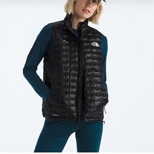 The North Face Women's Quilted Black Vest